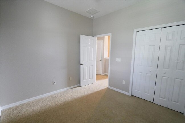 Building Photo - 622 Breezeway Ct