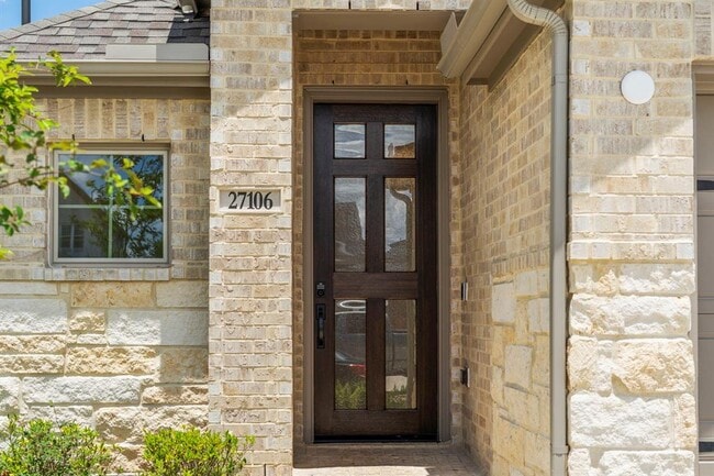 Building Photo - 27106 Cutleaf Daisy Ct