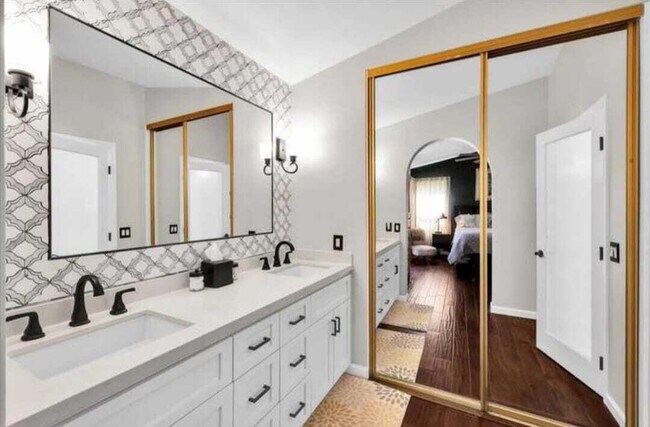 Building Photo - 79595 Marigold Ln