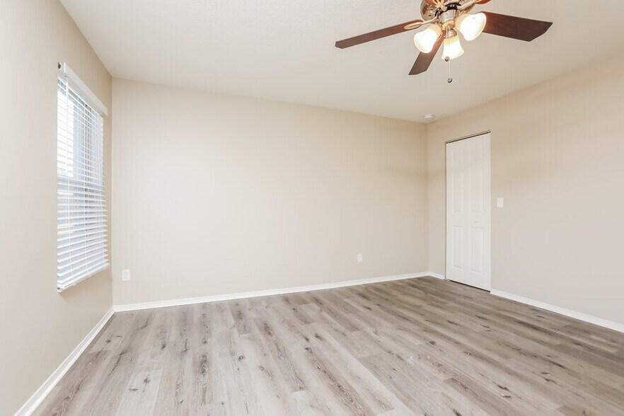 Building Photo - 2387 Yellow Grass Ct