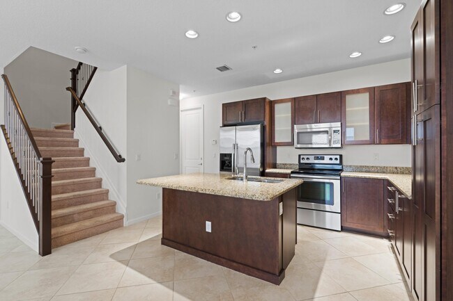Building Photo - 1439 NW 49th Ln