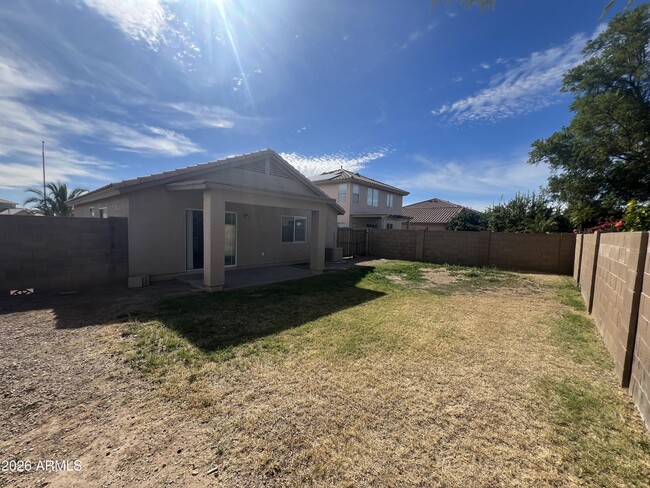 Building Photo - 11802 W Cortez St