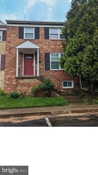 Building Photo - 9100 Bowler Dr