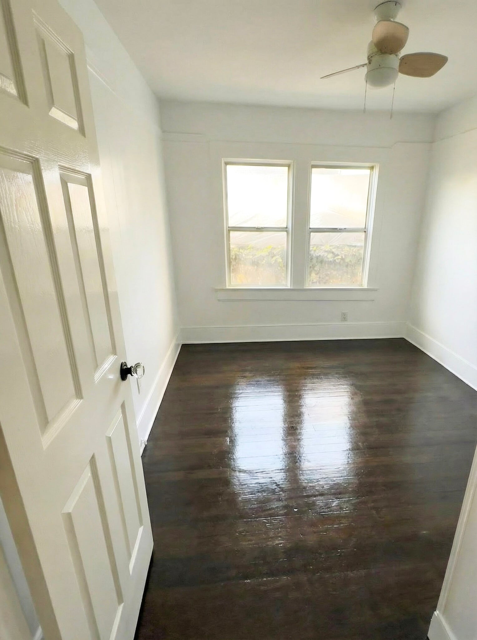 bedroom number 3 - 1661 W 36th Pl