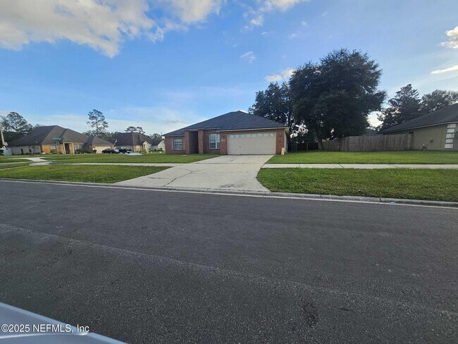 Building Photo - 11212 Belmont Oaks Dr