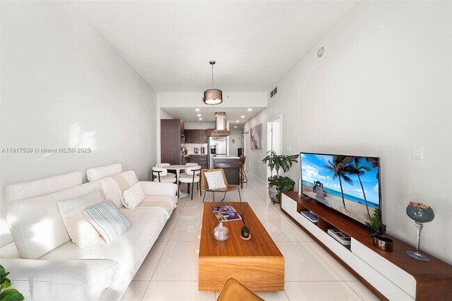 Building Photo - 7930 East Dr