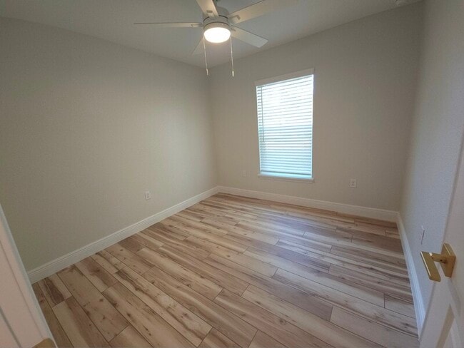 Building Photo - 11 Dogwood Drive Trail