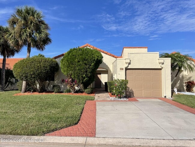 Primary Photo - 718 Pine Island Dr