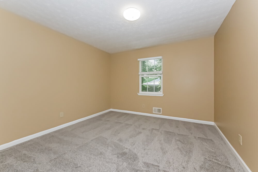 Building Photo - 212 Wildwood Dr