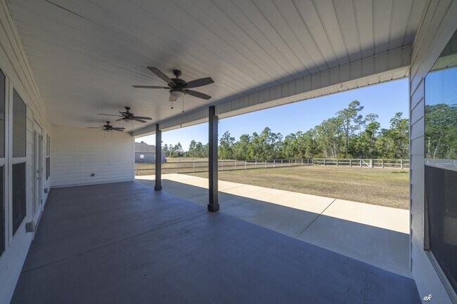 Building Photo - 742 Vista del Sol Ln