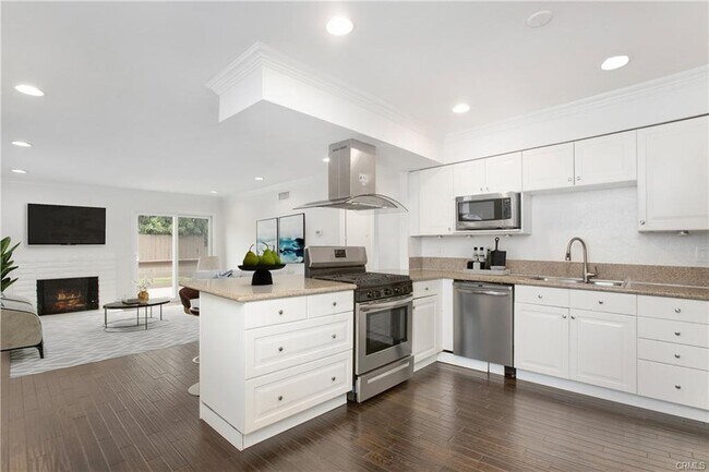 Building Photo - 34561 Calle Portola