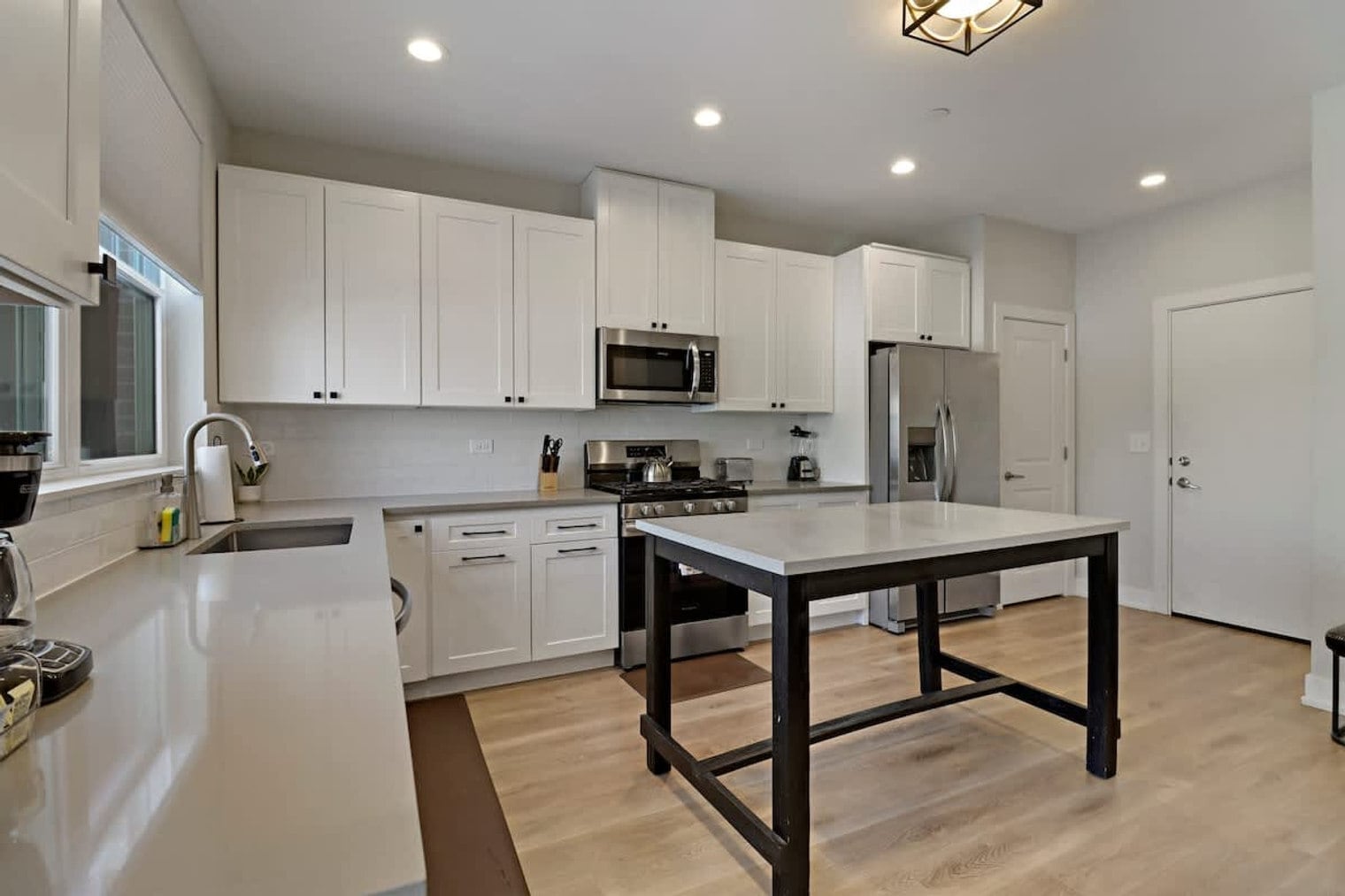 Building Photo - 28415 Torch Pkwy