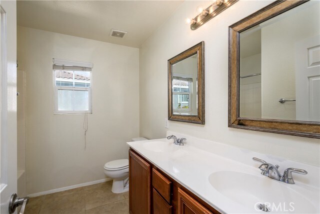 Building Photo - 16442 El Revino Dr