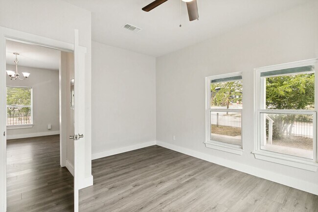 Building Photo - 1201 S Palmetto St