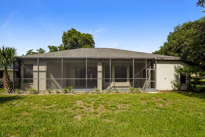 Building Photo - 6034 Beechwood Dr