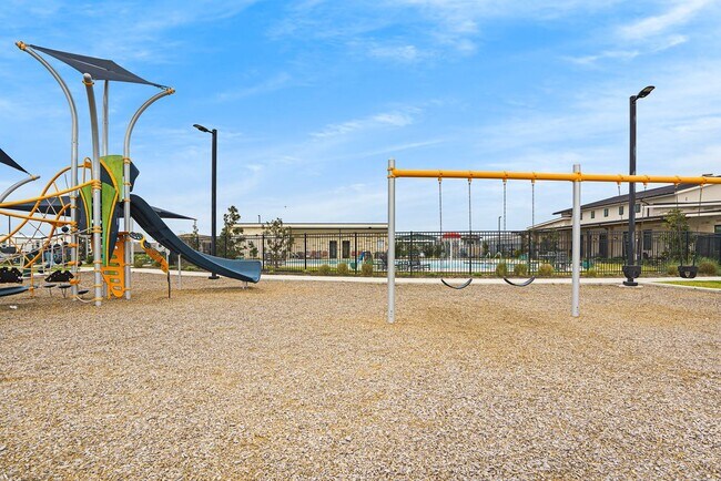Building Photo - 151 Piper Path