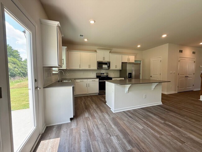 Building Photo - Beautiful, New Construction, 4BR/3.5BA Home in Secrest Commons