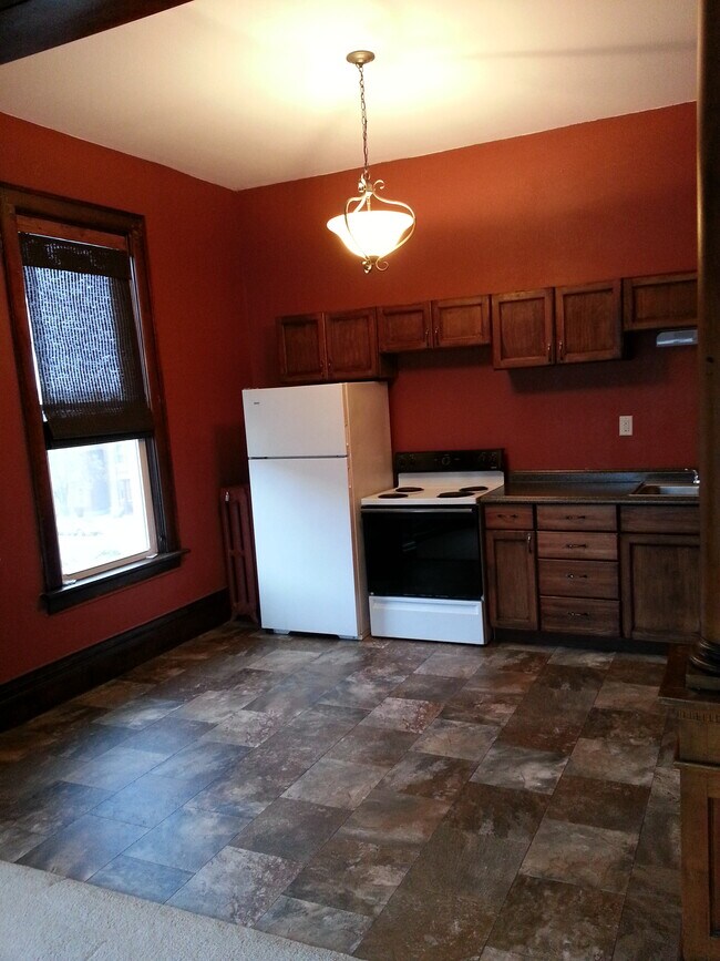 140 Loras Blvd 140 Loras Blvd Dubuque IA 52001 Apartment Finder