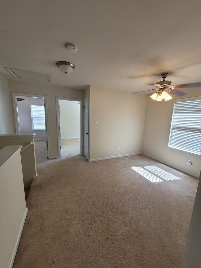 Building Photo - Beautiful 3bd/2.5ba 2 Story Home for Rent!