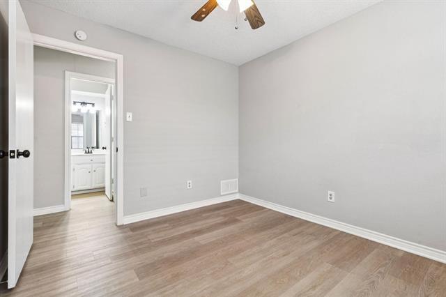 Building Photo - 703 Stoneybrook Dr