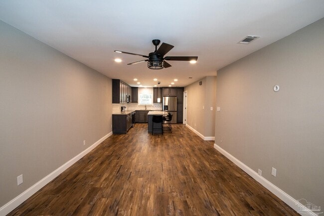 Building Photo - 91 Faron Cir