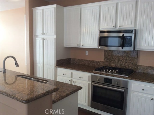 Building Photo - 5176 Acorn Dr