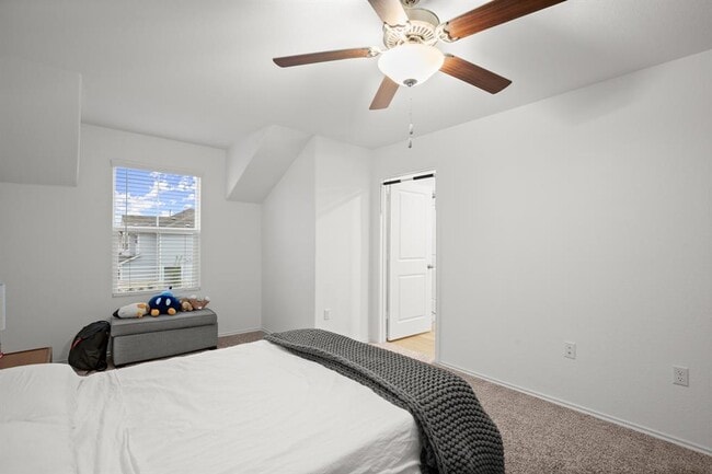 Building Photo - 7304 Sparkling Light Dr
