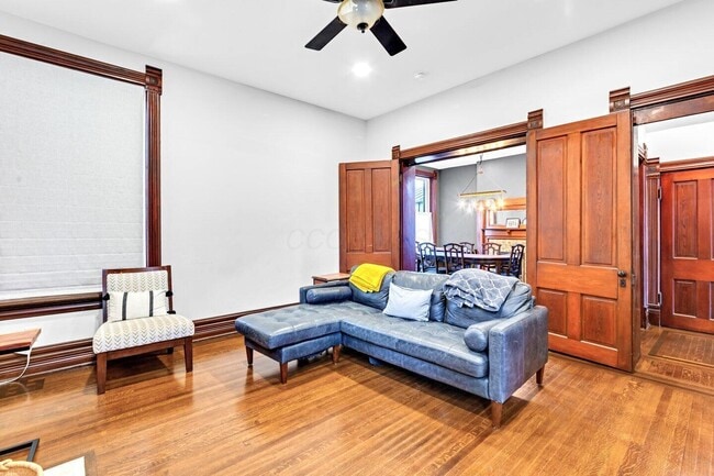 Building Photo - 1187 S High St