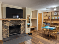 Building Photo - 5509 Meadowlark Dr