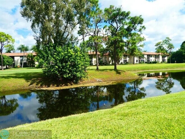 Building Photo - 7593 Tahiti Ln