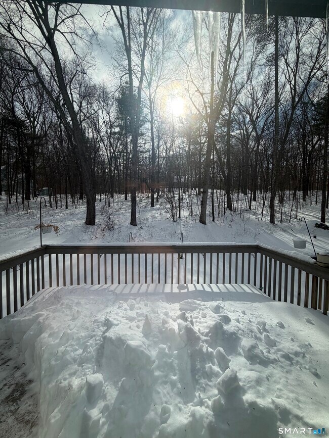 Building Photo - 410 Old Tolland Turnpike