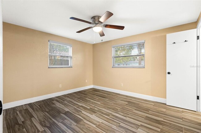 Building Photo - 14810 55th Way N