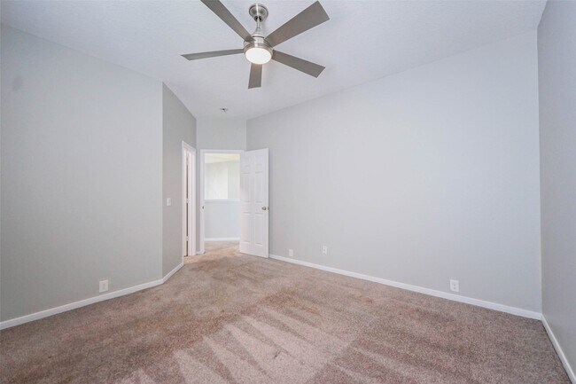 Building Photo - 6227 Presidio Canyon Dr