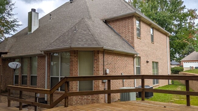 Building Photo - Coming Soon!! South Tyler, Stunning 4 Bedroom. 3.5 Downstairs Master Suite!!