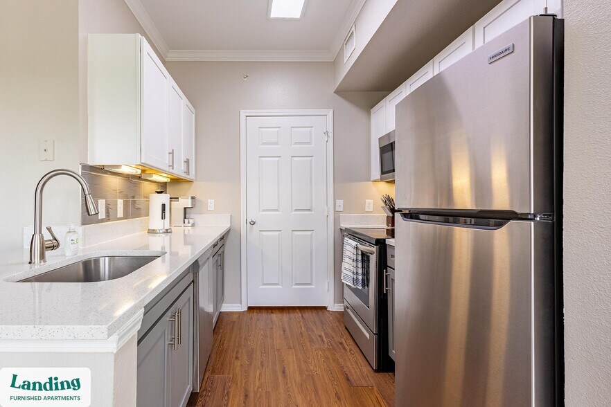 Building Photo - 1799 FM 528 Rd