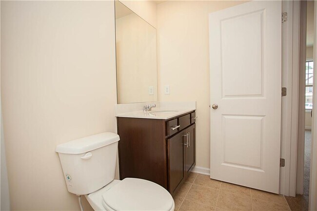 Building Photo - 4375 Almanor Cir