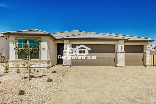 Building Photo - 2503 S 180th Dr