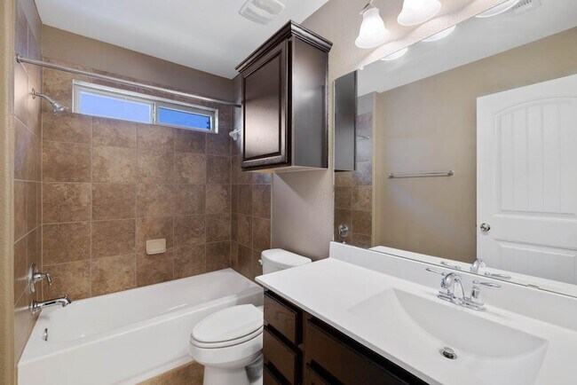 Building Photo - 421 Tula Trail