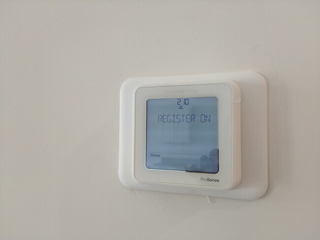 Building Photo - 306 Penn Sta Wy