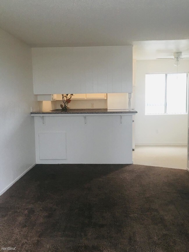 2605 Mt Vernon Ave 2605 Mt Vernon Ave Bakersfield CA 93306