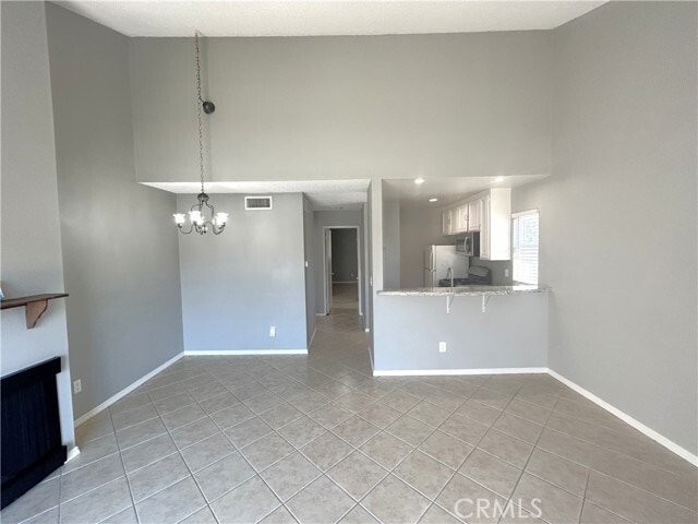 Building Photo - 700 W La Veta Ave