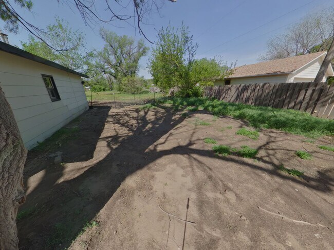 Building Photo - Remodeled 5BR Wichita Home for Rent - Pet Friendly!