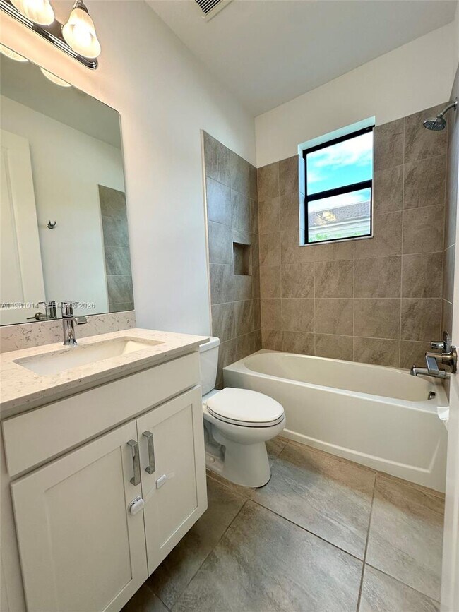 Building Photo - 3265 Dunning Dr