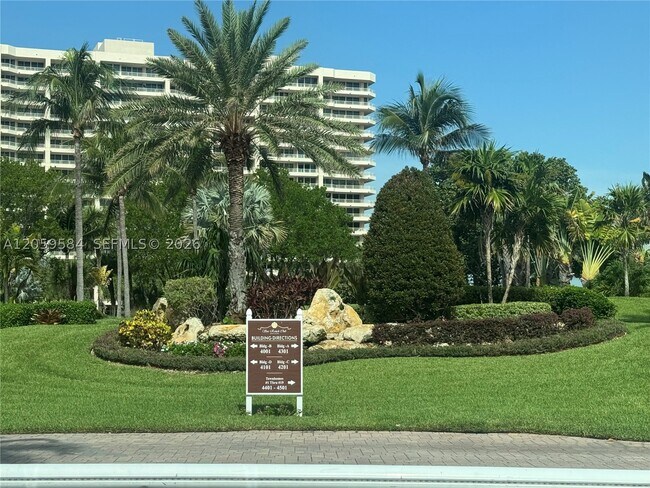 Building Photo - 4201 N Ocean Blvd
