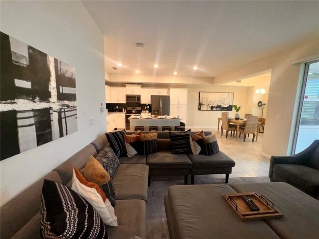 Building Photo - 3150 Paradox Cir