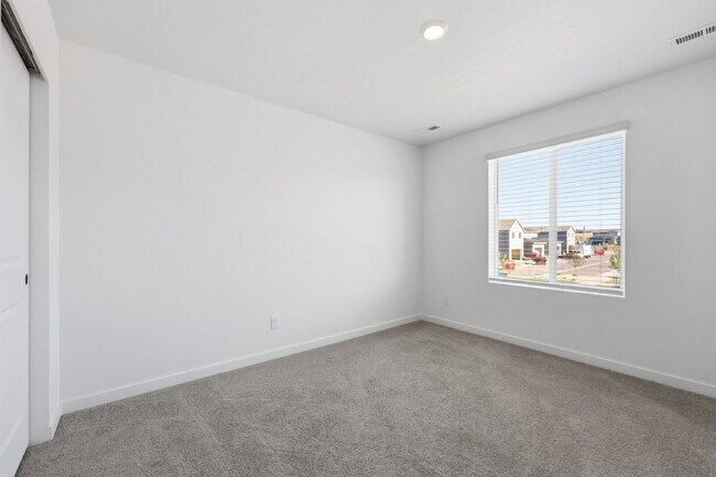 Building Photo - $2,395.95, 3 bed, 2.5 bath located in Colorado Springs with a washer and dryer.