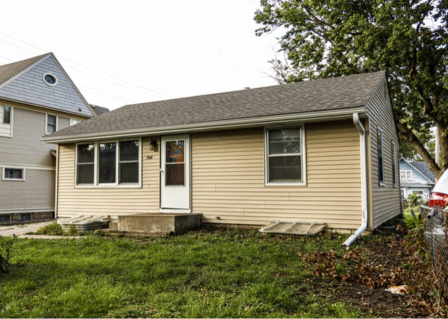 Building Photo - 5618 Huntington Ave