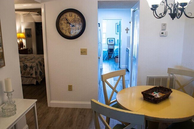 Building Photo - 10037 62nd Ter