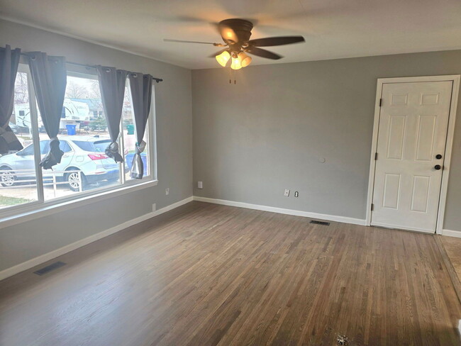 Building Photo - 109 Ely St