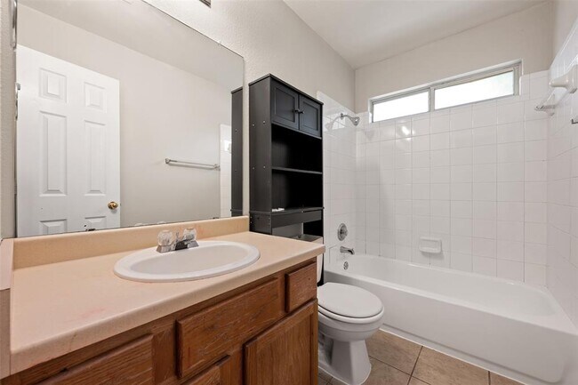 Building Photo - 1720 Constantino Cir